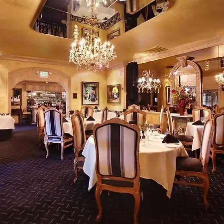Ingleside Estate Hotel & Bungalows- Adults Only 